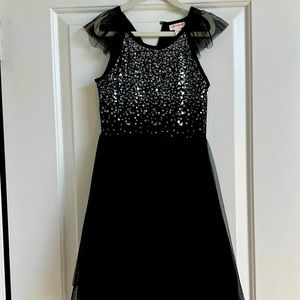 Girls black holiday dress. Size 6/6x